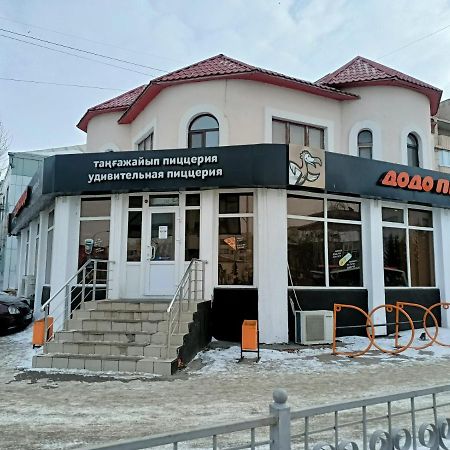 1 Комнатные Апартаменты На Ауэзова 236 Kokshetau Eksteriør billede