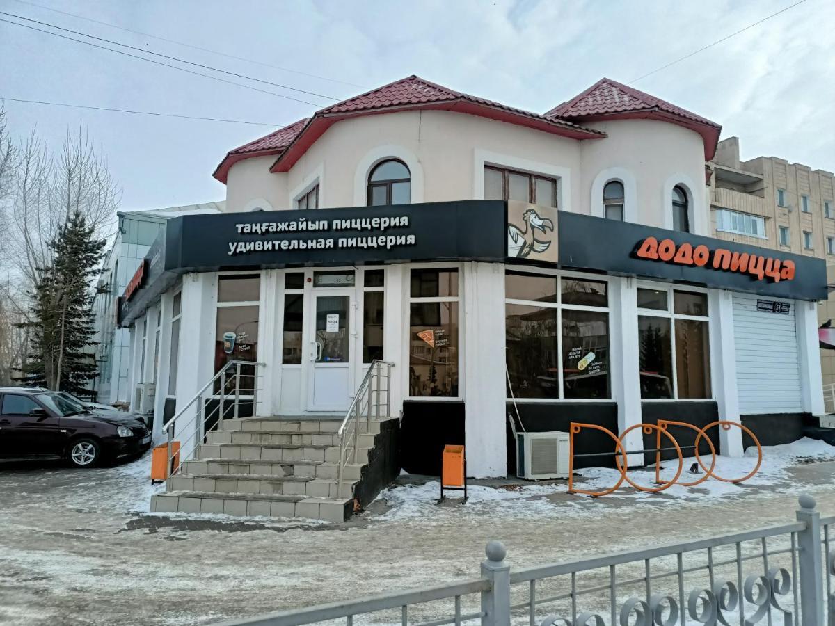 1 Комнатные Апартаменты На Ауэзова 236 Kokshetau Eksteriør billede