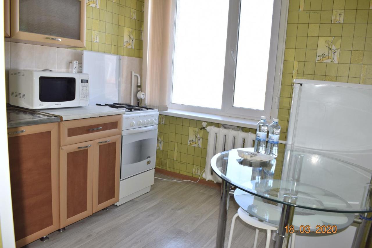 1 Комнатные Апартаменты На Ауэзова 236 Kokshetau Eksteriør billede